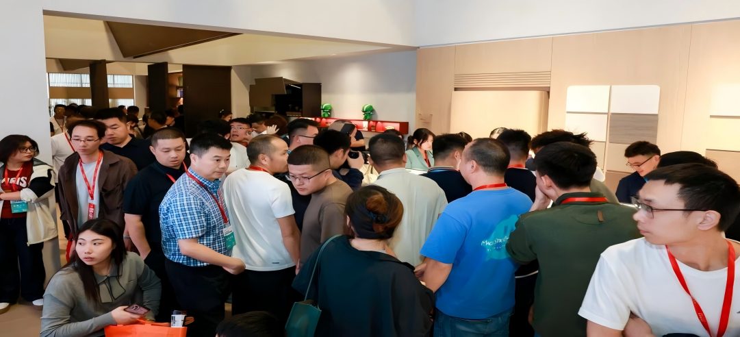 【首日直击】新港哇塞空间来啦！木艺博物馆奇妙派对，超多震撼亮点嗨翻全场！